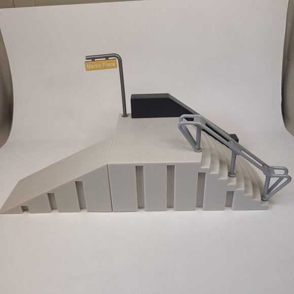 Tech Deck Fingerboard Build A Park World Tour Martin Place Sydney Australia Spin - Picture 1 of 5